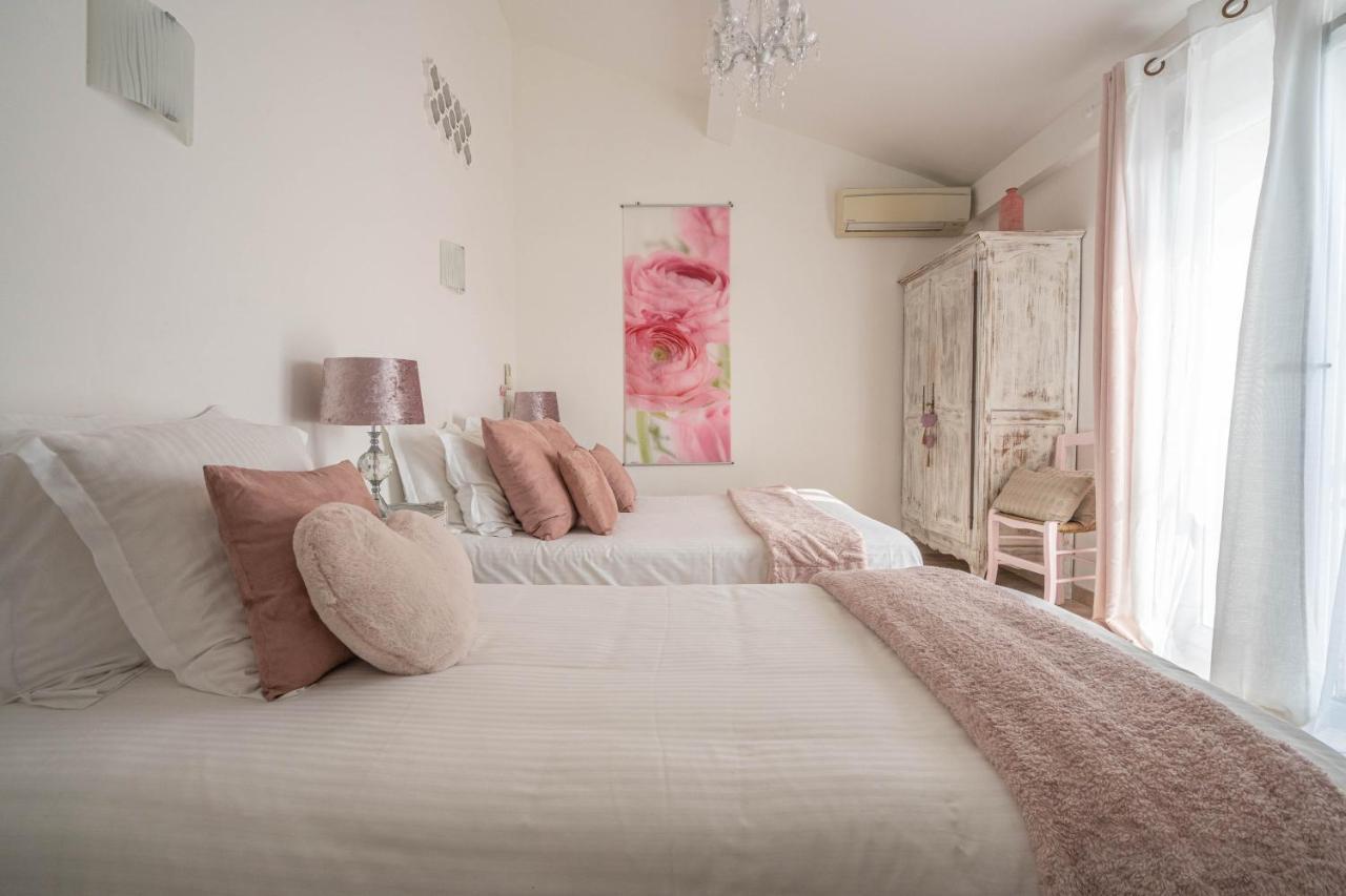 Hotel Le Mediterranee Hyeres Bagian luar foto