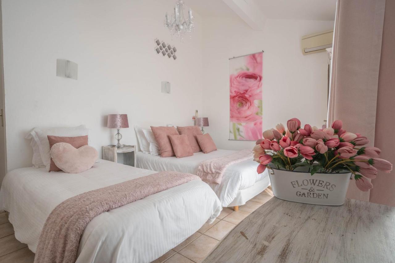 Hotel Le Mediterranee Hyeres Bagian luar foto