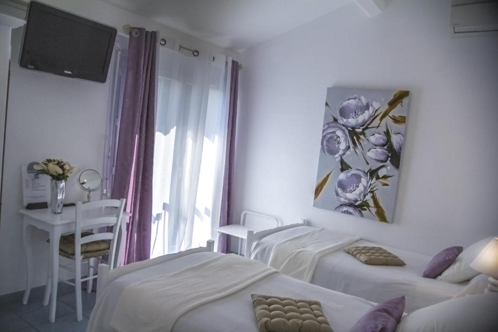 Hotel Le Mediterranee Hyeres Ruang foto
