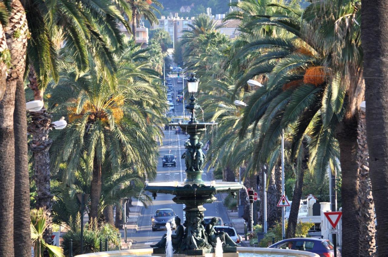Hotel Le Mediterranee Hyeres Bagian luar foto